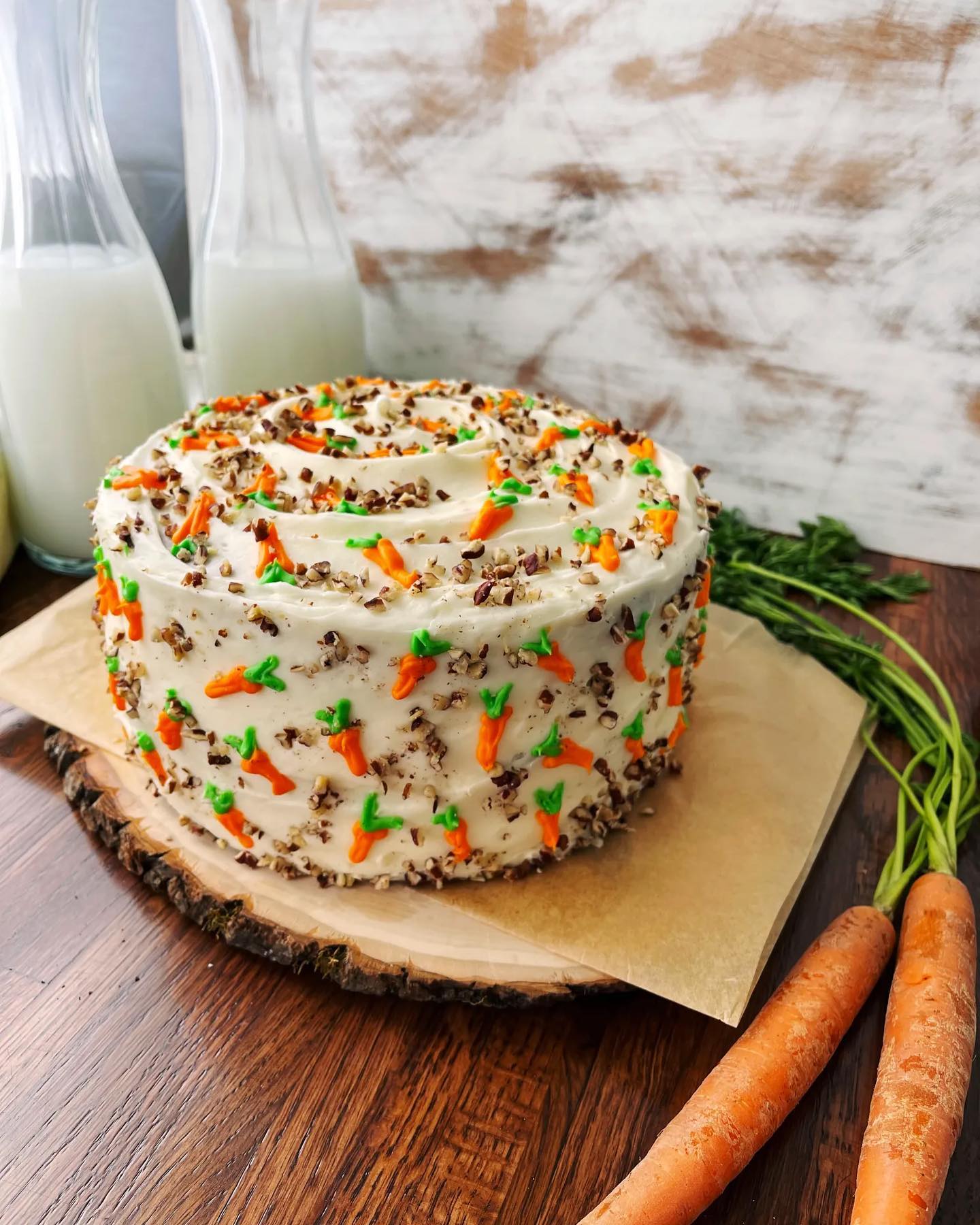 Happy twosday (2/22/22 on tues)! It was a bitter 1°F this morning and all I can look forward to is warm spring days. Fresh breeze, plants, and this spice filled delicious carrot cake. Honestly, carrot cake never goes out of season. Make this cutie to cure your twosday blues. 
.
.
.
https://tuesdaytreats.co/2021/03/31/best-carrot-cake-ever/
.
.
.
#tuesdaytreats #tuesdaytreats2016 #twosday #cake #carrotcake #bakeandshare #thebakefeed #layeredcake #cakelover #cakesofinstagram #thebakefeed #imsomartha #bakersofig #feedfeed #baking #bhgfood #dessert #tohfoodie #foodblogger #f52grams #kitchn #foodtographyschool #creamcheesefrosting #creamcheese #cakedecorating